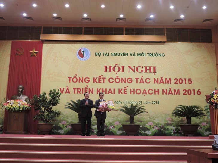 "Nguồn[-]lực[-]tài[-]chính[-]có[-]nhưng[-]cách[-]triển[-]khai[-]chưa[-]tốt,[-]còn[-]chậm"