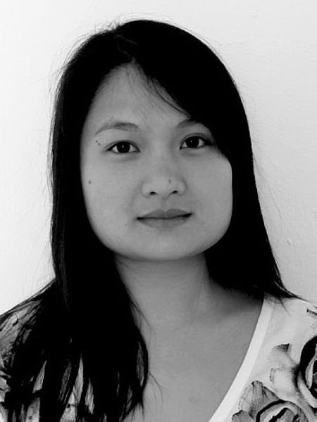 "Quỳnh[-]by[-]night"[-]là[-]triển[-]lãm[-]cá[-]nhân[-]đầu[-]tiên[-]của[-]nghệ[-]sĩ[-]Quỳnh[-]Đông[-]tại[-]Việt[-]Nam