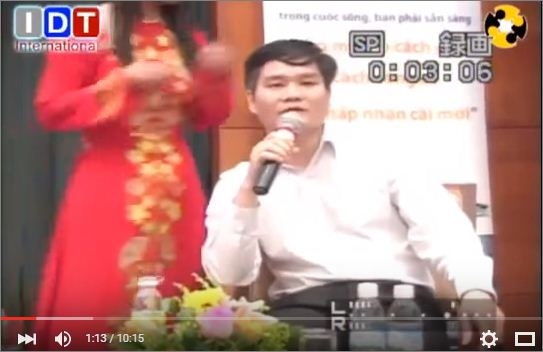 Bắt[-]giam[-]ông[-]chủ[-]Học[-]làm[-]giàu[-]và[-]hạt[-]"mắc-ca[-]tỷ[-]đô"