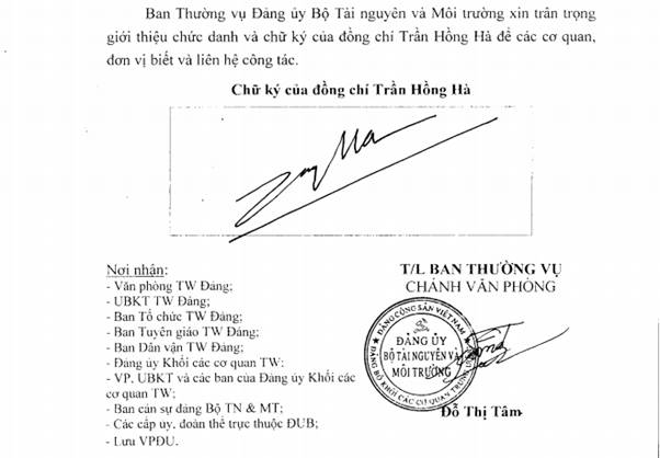 Đồng[-]chí[-]Trần[-]Hồng[-]Hà[-]giữ[-]chức[-]Bí[-]thư[-]Đảng[-]ủy[-]Bộ[-]TN&MT[-]nhiệm[-]kỳ[-]2010-2015[-]