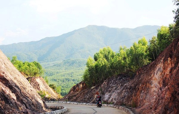 Bình[-]Định:[-]Vẻ[-]đẹp[-]nguyên[-]sơ[-]gành[-]đá[-]Lộ[-]Diêu