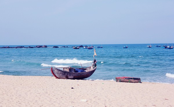 Bình[-]Định:[-]Vẻ[-]đẹp[-]nguyên[-]sơ[-]gành[-]đá[-]Lộ[-]Diêu