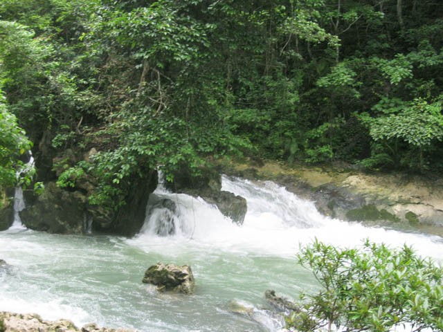 Cao[-]Bằng:[-]Ghé[-]Hang[-]Pác[-]Bó[-]thăm[-]nơi[-]Bác[-]Hồ[-]từng[-]sống