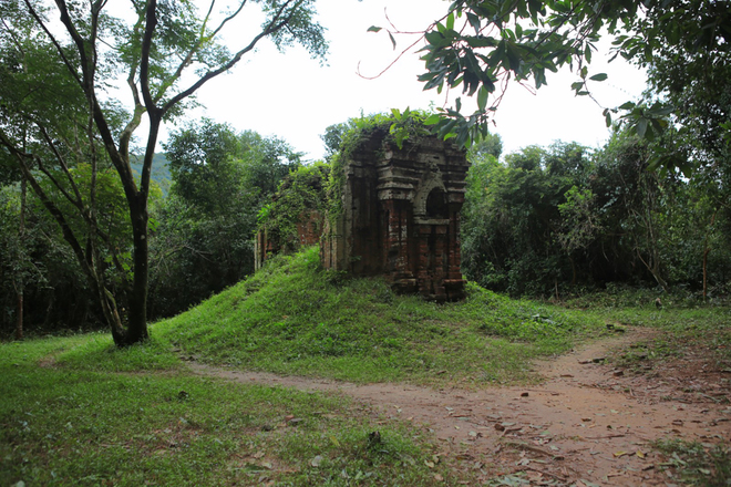 Thánh[-]địa[-]Mỹ[-]Sơn:[-]Vẻ[-]đẹp[-]bí[-]ẩn[-]của[-]khu[-]thánh[-]địa[-]lâu[-]đời[-]nhất[-]Việt[-]Nam