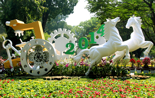 Hội[-]hoa[-]lớn[-]nhất[-]TP[-]HCM