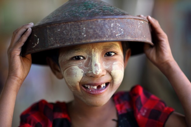 Khám[-]phá[-]nét[-]bình[-]dị[-]của[-]xứ[-]sở[-]chùa[-]vàng