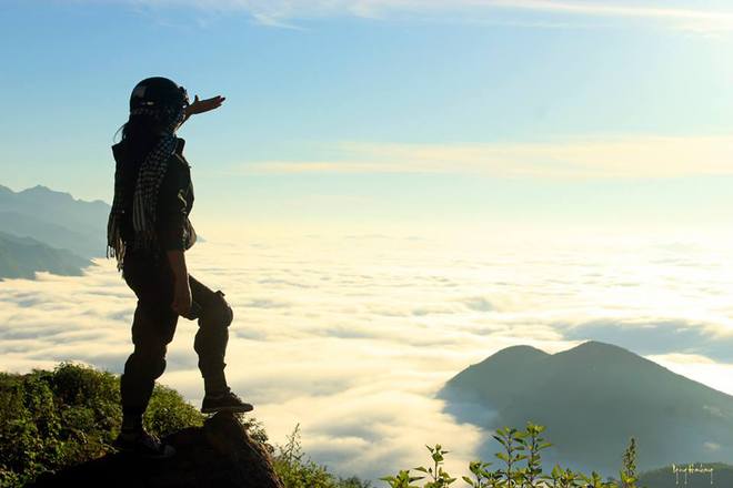 Khám[-]phá[-]vẻ[-]đẹp[-]trên[-]đại[-]dương[-]mây[-]Tà[-]Xùa