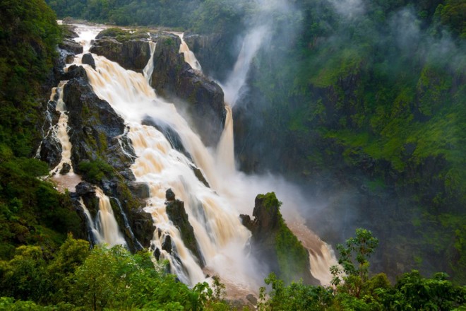 Khám[-]phá[-][-]10[-]thác[-]nước[-]hùng[-]vĩ[-]nhất[-]hành[-]tinh