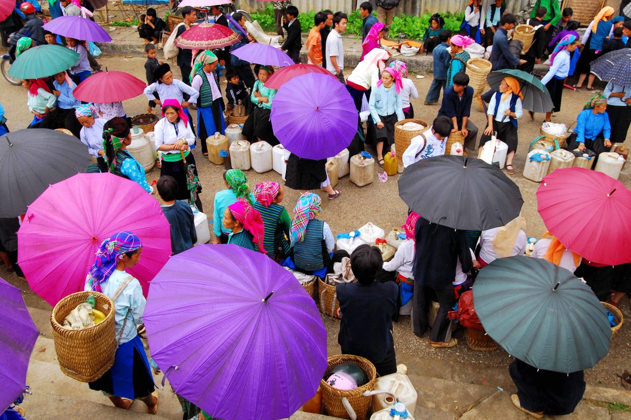 Thời[-]tiết[-]ngày[-]13/2:[-]Các[-]vùng[-]trên[-]cả[-]nước[-]tiếp[-]tục[-]nắng[-]ấm