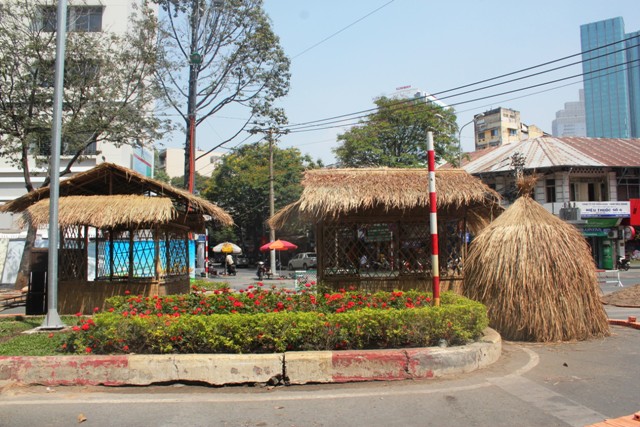 Mang[-]"hồn[-]quê"[-]về[-]phố[-]trên[-]đường[-]hoa[-]tết[-]Ất[-]Mùi[-]2015