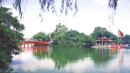 Bắc[-]Bộ[-]nhiều[-]mây,[-]có[-]mưa[-]vài[-]nơi