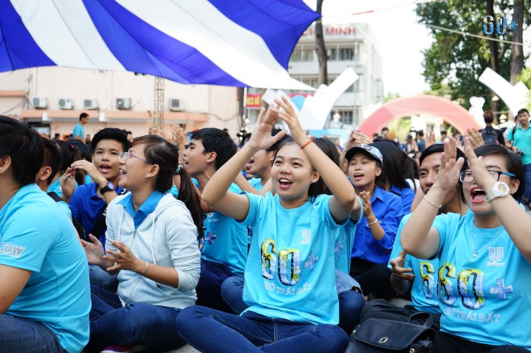 [-]TP[-]HCM:1000[-]tình[-]nguyện[-]viên[-]tham[-]gia[-]Lễ[-]ra[-]quân[-]chiến[-]dịch[-]Giờ[-]Trái[-]Đất[-]2016
