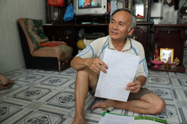 Cơ[-]sở[-]sản[-]xuất[-]gây[-]ô[-]nhiễm,[-]nhiều[-]người[-]dân[-]mắc[-]bệnh[-]hô[-]hấp