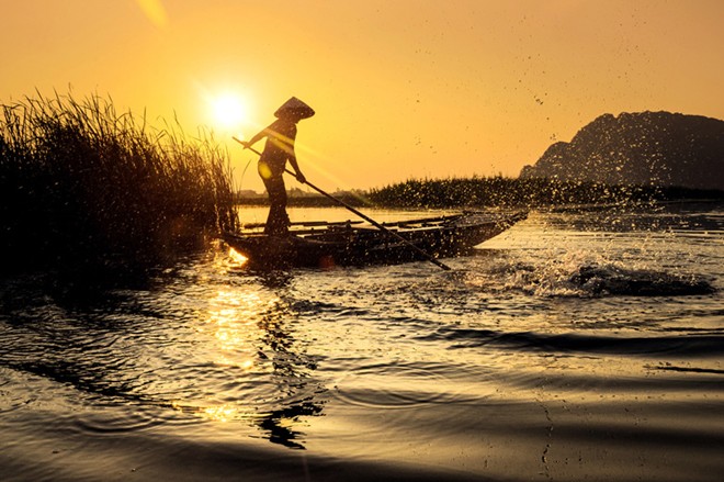 Việt[-]Nam[-]tuyệt[-]đẹp[-]trong[-]bộ[-]lảnh[-]"Vì[-]cộng[-]đồng"