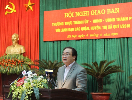 Bí[-]thư[-]Hoàng[-]Trung[-]Hải:[-]Phải[-]thấy[-]xấu[-]hổ[-]khi[-]để[-]Thủ[-]đô[-]bẩn