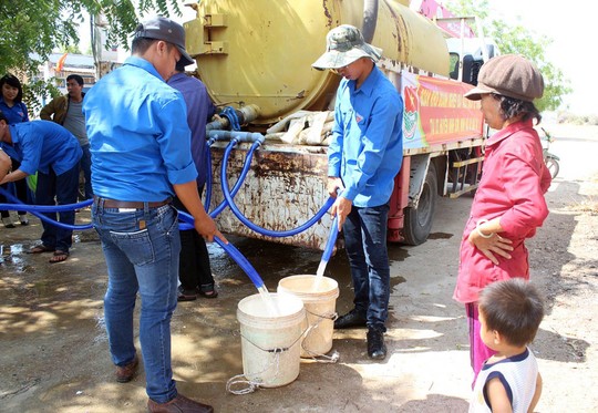 [-]Mát[-]lòng[-]giữa[-]mùa[-]hạn