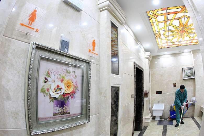 Trung[-]Quốc[-]chi[-]386[-]triệu[-]USD[-]xây[-]25.000[-]toilet[-]để[-]hút[-]khách[-]du[-]lịch