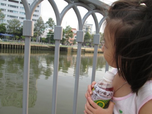 "Nhiêu Lộc trong mắt trẻ thơ" - Ảnh dự thi của Nguyễn Thị Bích Diễm