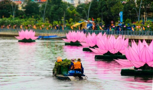 "Nhiêu Lộc - Bên trong sự lột xác" - Ảnh dự thi của Lê Thị Thảo