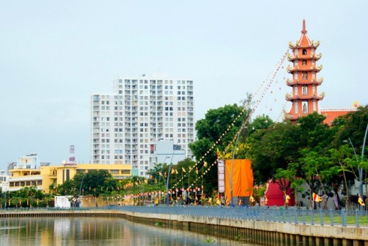 "Nhiêu Lộc - Bên trong sự lột xác" - Ảnh dự thi của Lê Thị Thảo