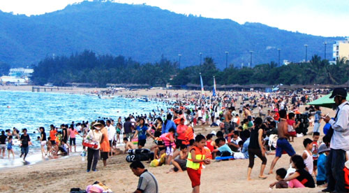 Nhiều[-]dòng[-]“tử[-]thần”[-]ở[-]bãi[-]biển