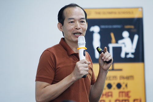 [-]Trẻ[-]xem[-]phim[-]sex,[-]người[-]lớn[-]làm[-]gì?
