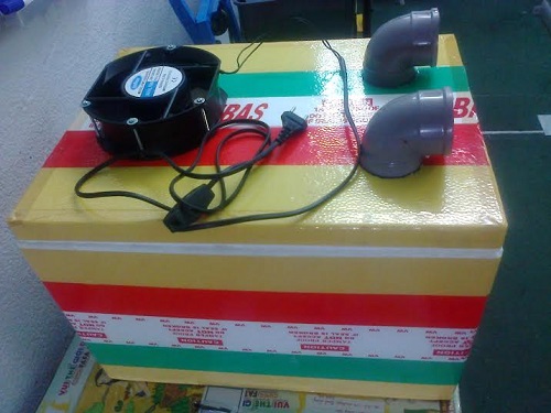 Người[-]Sài[-]Gòn[-]tự[-]chế[-]máy[-]lạnh[-]siêu[-]rẻ[-]để[-]chống[-]nóng