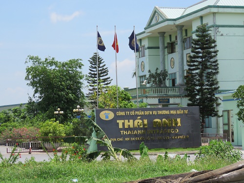 Hải[-]Phòng:[-]Sơ[-]ý[-]đổ[-]rác[-]trúng[-]ổ[-]chó[-]đẻ,[-]bị[-]chó[-]cắn[-]chết[-]