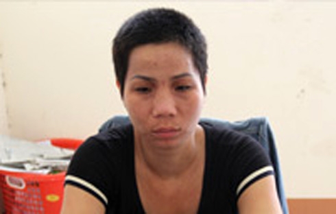 Bắt[-]cóc[-]thiếu[-]nữ[-]ép[-]bán[-]dâm[-]trừ[-]nợ