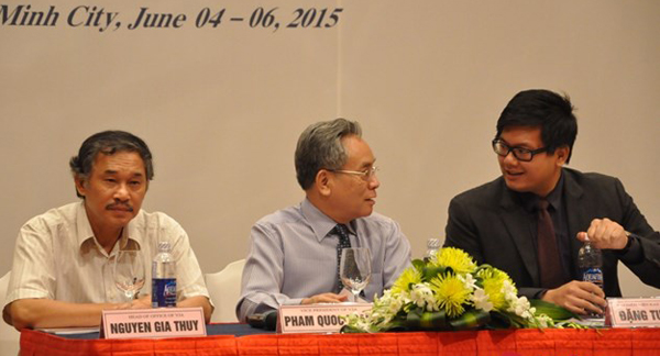 [-]Bồi[-]dưỡng[-]nghiệp[-]vụ[-]báo[-]chí[-]về[-]tài[-]nguyên[-]&[-]môi[-]trường[-]cho[-]phóng[-]viên