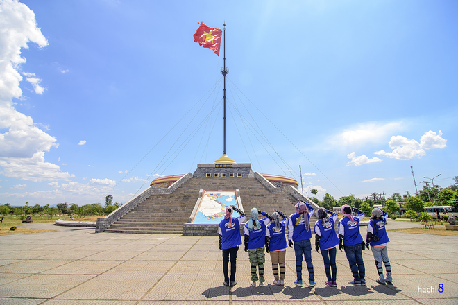 Chiêm[-]ngưỡng[-]vẻ[-]đẹp[-]Bắc[-]Trung[-]Bộ[-]trong[-]những[-]ngày[-]hè