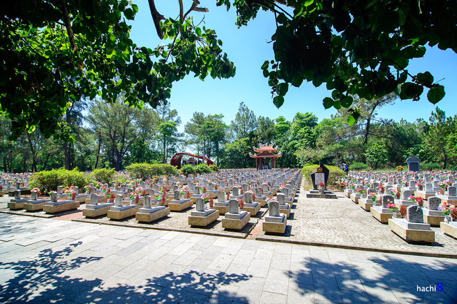 Chiêm[-]ngưỡng[-]vẻ[-]đẹp[-]Bắc[-]Trung[-]Bộ[-]trong[-]những[-]ngày[-]hè