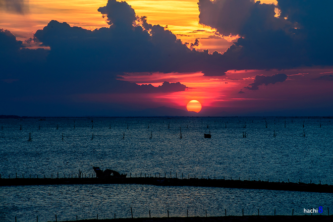 Chiêm[-]ngưỡng[-]vẻ[-]đẹp[-]Bắc[-]Trung[-]Bộ[-]trong[-]những[-]ngày[-]hè