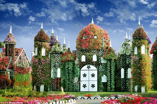 Khám[-]phá[-]khu[-]vườn[-]hoa[-]lớn[-]nhất[-]thế[-]giới[-]ở[-]Dubai
