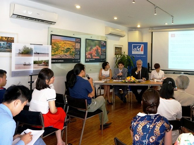[-]​AFD[-]cam[-]kết[-]cùng[-]Việt[-]Nam[-]chống[-]biến[-]đổi[-]khí[-]hậu