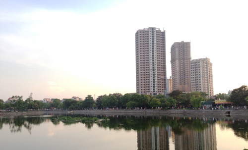 [-]Hành[-]lang[-]xả[-]lũ[-]sông[-]Hồng[-]bị[-]can[-]thiệp[-]bởi[-]hoạt[-]động[-]"dọn[-]phế[-]thải"?