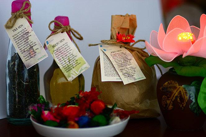 [-]​Hồn[-]Sen[-]trong[-]văn[-]hóa[-]người[-]Việt