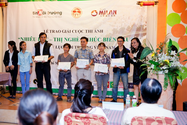 Cuộc[-]thi[-]ảnh[-]môi[-]trường[-]đầu[-]tiên[-]về[-]chủ[-]đề[-]"Kênh[-]Nhiêu[-]Lộc[-]-[-]Thị[-]Nghè[-]-[-]Khúc[-]biến[-]tấu"