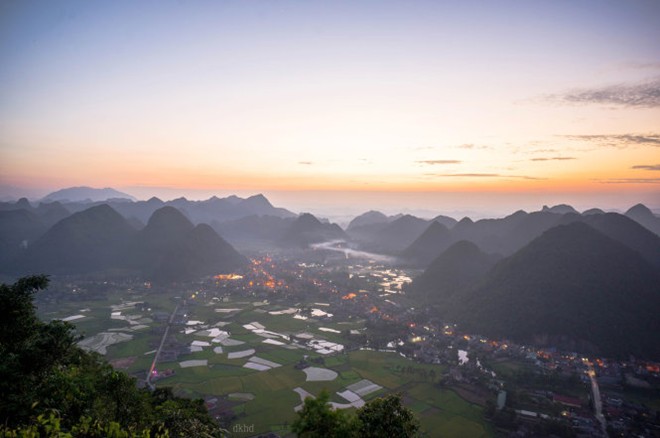 Ngắm[-]sắc[-]vàng[-]óng[-]ả[-]lúa[-]chín[-]ở[-]thung[-]lũng[-]Bắc[-]Sơn