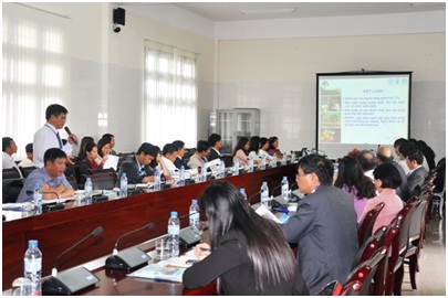 [-]Ứng[-]phó[-]biến[-]đổi[-]khí[-]hậu:[-]Thực[-]hiện[-]REDD[-][-]-[-]cơ[-]hội[-]và[-]thách[-]thức[-]