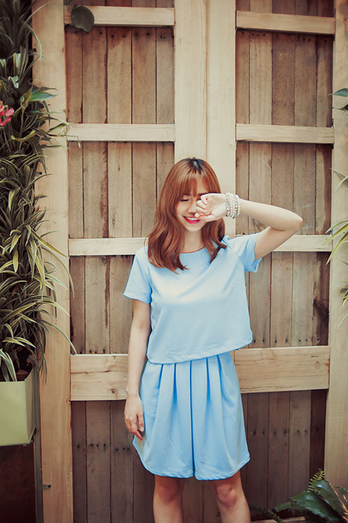 Xanh[-]pastel[-]giúp[-]cái[-]mùa[-]nắng[-]dịu[-]mát[-]hơn.