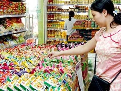 Bà[-]nội[-]trợ[-]chuyển[-]qua[-]dùng[-]bún[-]khô[-]vì[-]sợ[-]bún[-]tươi[-]nhiễm[-]độc[-]2