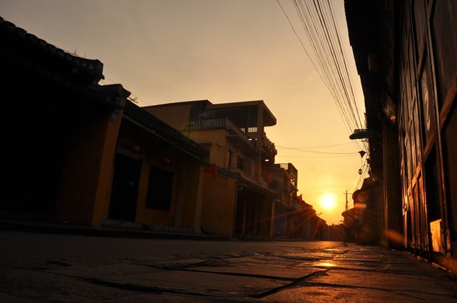[-]Ấn[-]tượng[-]với[-]những[-]hình[-]ảnh[-]tuyệt[-]đẹp[-]về[-]bình[-]minh[-]trên[-]khắp[-]Việt[-]Nam