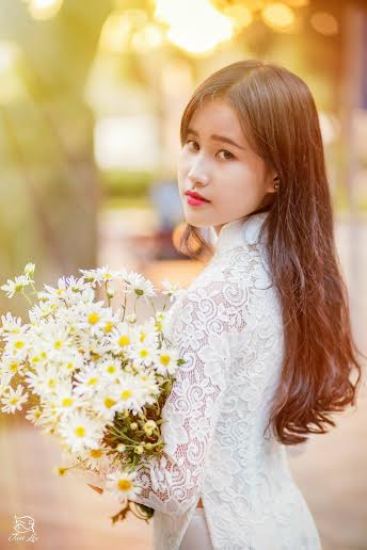 Chùm[-]ảnh[-]nữ[-]sinh[-]Hà[-]thành[-]xinh[-]xắn[-]bên[-]hoa[-]sen