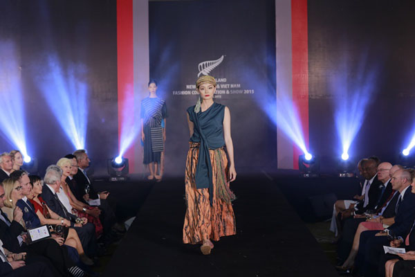 New[-]Zealand[-]–[-]Việt[-]Nam[-]kết[-]nối[-]văn[-]hóa[-]qua[-]thời[-]trang