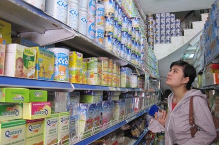 Hàng[-]loạt[-]sữa[-]nhiễm[-]khuẩn[-]bị[-]thu[-]hồi:[-]Không[-]thể[-]chỉ[-]xin[-]lỗi[-]suông