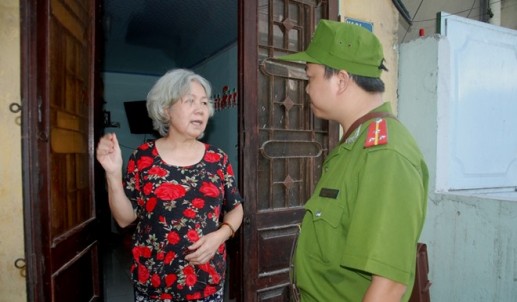 Cảnh sát đạp xe tuần tra, bắt cướp