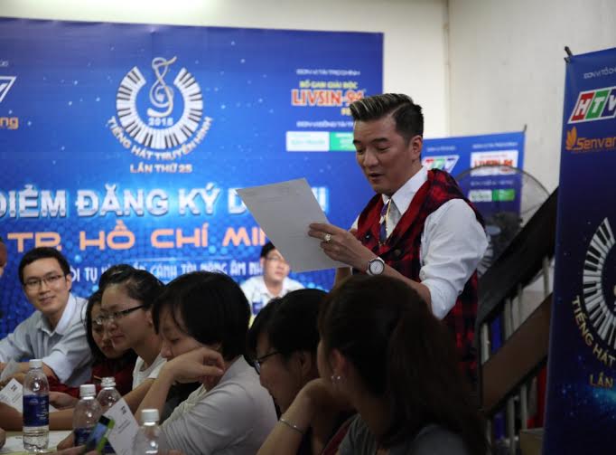 [-]Đoan[-]Trang[-]và[-]Đàm[-]Vĩnh[-]Hưng[-]xuất[-]hiện[-]tại[-]vòng[-]sơ[-]tuyển[-]tiếng[-]hát[-]truyền[-]hình