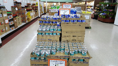Sản[-]phẩm[-]sữa[-]đặc[-]và[-]creamer[-]đặc[-]Driftwood[-]do[-]Vinamilk[-]sản[-]xuất[-]bày[-]bán[-]tại[-]các[-]siêu[-]thị[-]Mỹ.