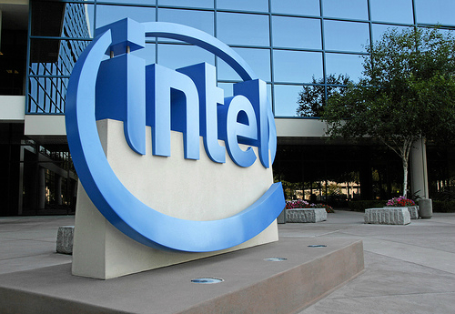 Intel[-]Việt[-]Nam[-]thu[-]hẹp[-]hoạt[-]động,[-]bác[-]tin[-]đóng[-]cửa